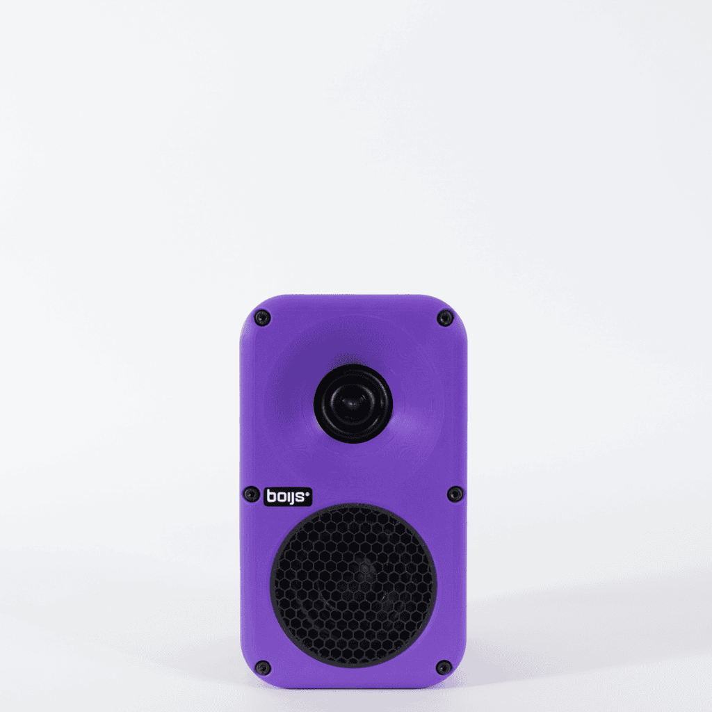 Half_Three_1080x1080_lila_FRONT_ritila